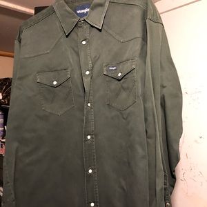 Wrangler Pearl Snap work shirt